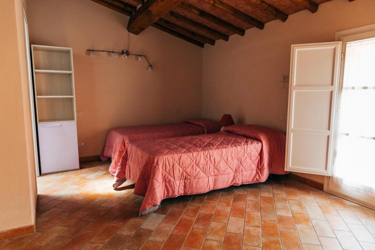 Tenuta San Giovanni Lucca - Borgo Del Locumone Extérieur photo