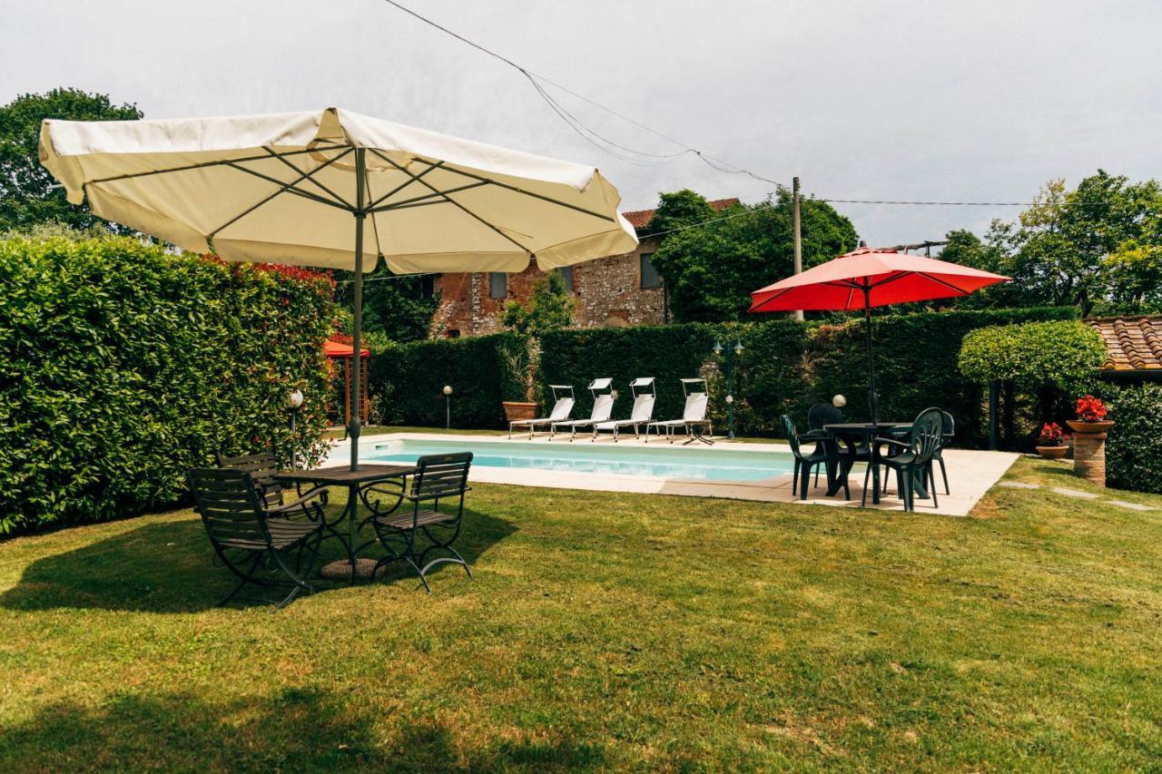 Tenuta San Giovanni Lucca - Borgo Del Locumone Extérieur photo